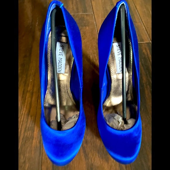 STEVE MADDEN SEXY HEELS WITH RHINESTONES - Picture 1 of 5